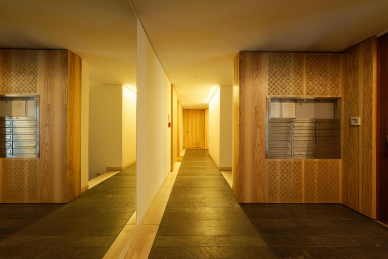 City Center Apartament Parking By Impero Познан Екстериор снимка